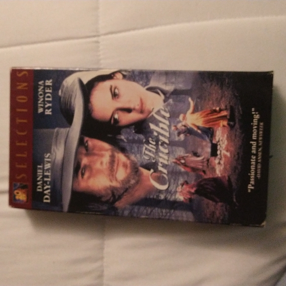 6/$15 The Crucible 1996 Drama Historical vhr tape - Picture 2 of 4